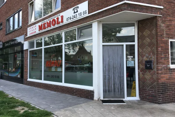 Afhaal Centrum Memoli halal restaurant in Hengelo