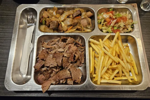 Anadolu halal restaurant in Tiel