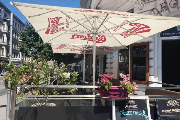 Arizona Burger & Bar halal restaurant in Wien