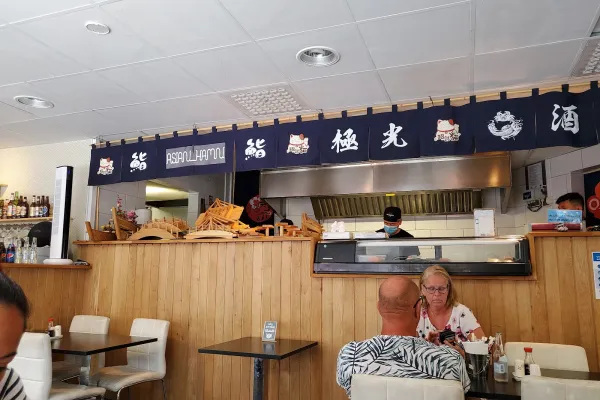 Asian Hamn halal restaurant in Norrtälje