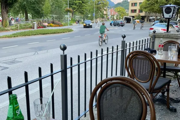 Asllanis Corner halal restaurant in Interlaken