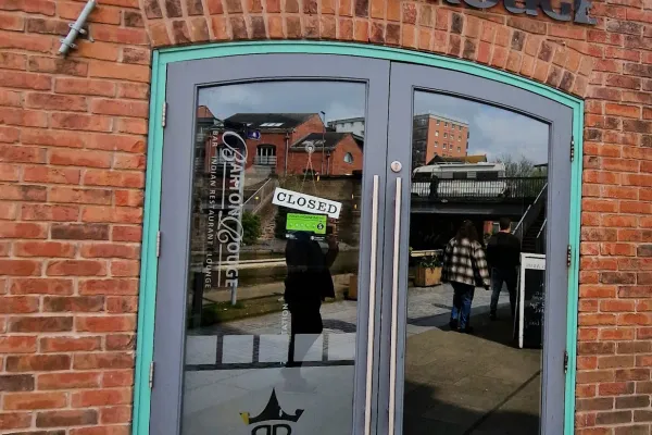 Barton Rouge Indian halal restaurant in Chester