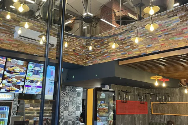 Belchicken Oostende | Finest Fried Chicken & More halal restaurant in Oostende