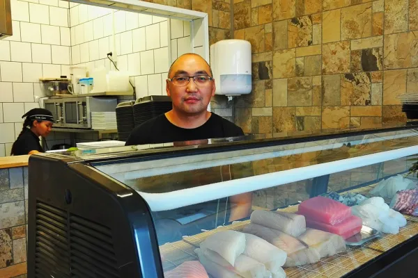 Berga Sushi - Bergavägen halal restaurant in Åkersberga