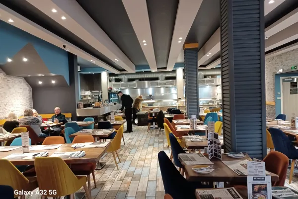 beyoglu 25 halal restaurant in Cleethorpes