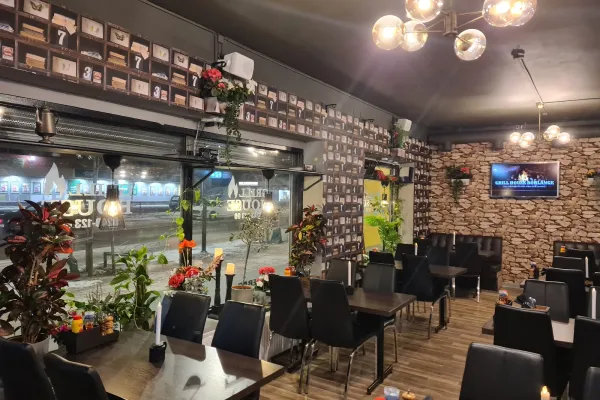 Borlänge Grill House halal restaurant in Borlänge