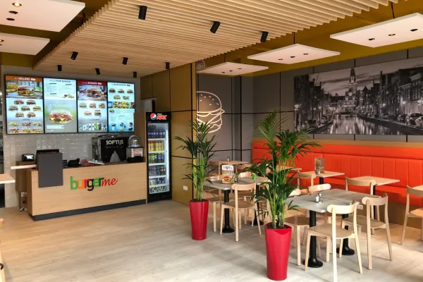 burgerme Almere halal restaurant in Almere
