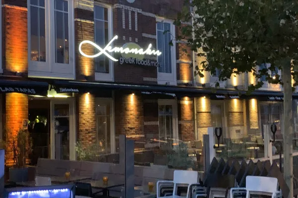 ByLemonakis halal restaurant in Lelystad