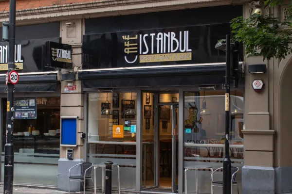 Cafe Istanbul halal restaurant in Manchester