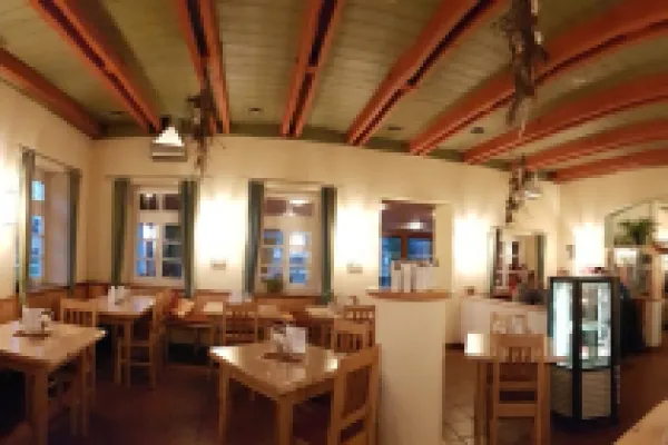 Cafe-Restaurant Kastanienlaube halal restaurant in Judenburg