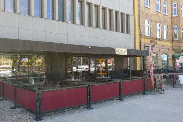 Caférangen halal restaurant in Nässjö