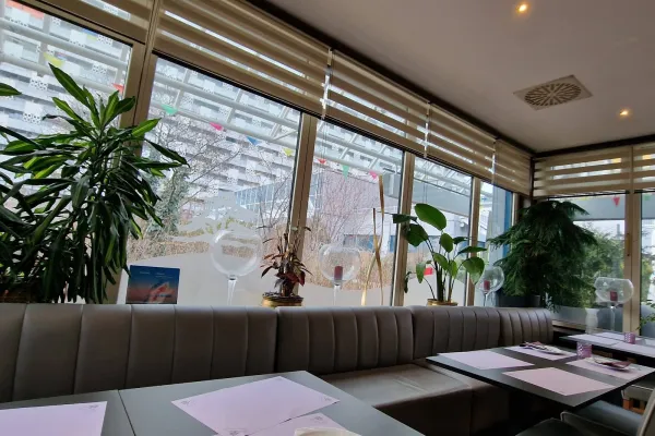 Cedar Lounge halal restaurant in München
