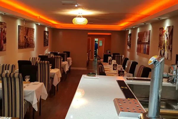 Curry Club Rugby halal restaurant in Rugby