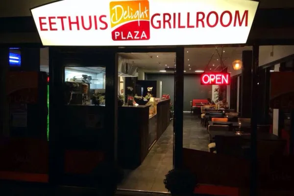 Delight Plaza halal restaurant in Hoogeveen