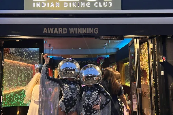 Desi Indian Dining club halal restaurant in Grays