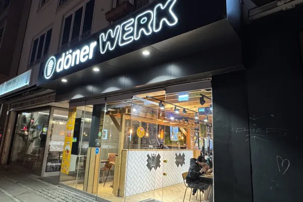 dönerWERK Kiel halal restaurant in Kiel