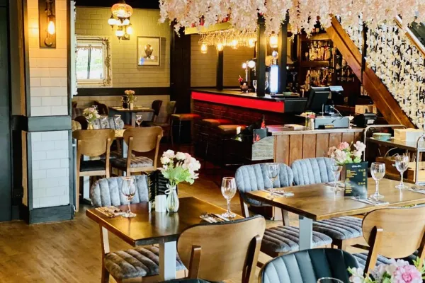 EFES MEZZE BBQ RESTAURANT halal restaurant in Widnes