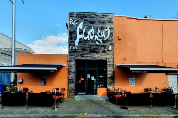 El Fuego | Mediterranean Grill Steakhouse and Bar Restaurant halal restaurant in Swansea