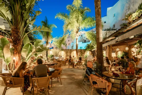 El Jardín del Califa halal restaurant in Vejer de la Frontera