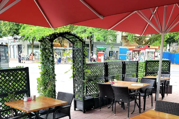 Emessa Lokma Restaurant halal restaurant in Aachen