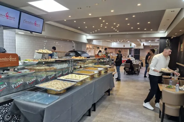 FamilienHaus Restaurant - مطعم بيت العيلة halal restaurant in Krefeld