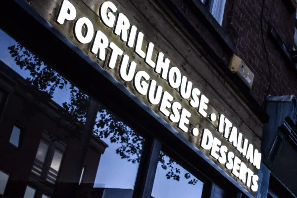 Farro's Grillhouse halal restaurant in Nottingham