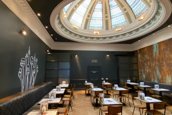 Fat Hippo Edinburgh halal restaurant in Edinburgh