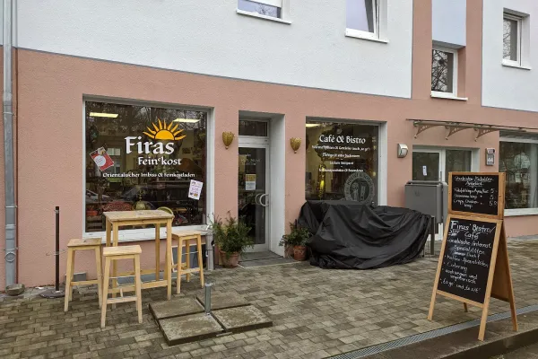Firas Feinekost halal restaurant in Würzburg