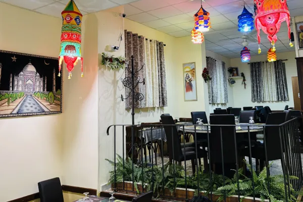 GANDHI CARRARA halal restaurant in Carrara