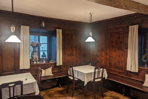 Gasthof zur Krippe "Tippeler" halal restaurant in Schwaz