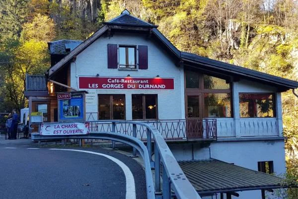 Gorges du Durnand halal restaurant in Bovernier