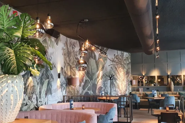Grand Café De Wheem halal restaurant in Meppel