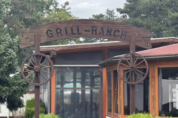 Grill Ranch halal restaurant in Deutsch-Wagram