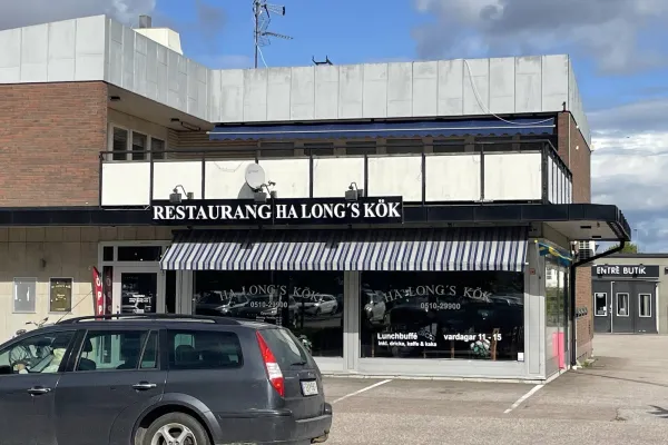 Halongs Kök halal restaurant in Lidköping