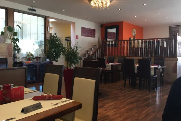 HELLENIC AURA halal restaurant in Brunn am Gebirge