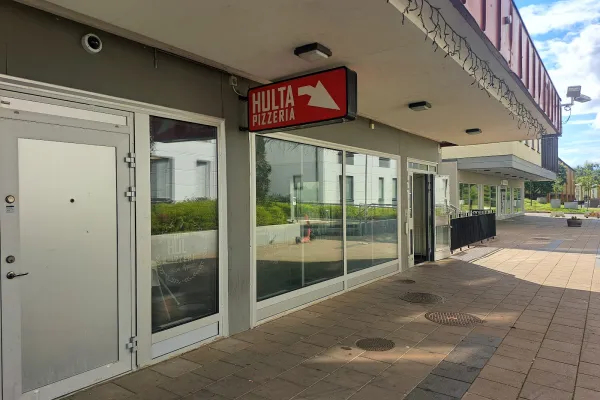Hulta Pizzeria halal restaurant in Borås