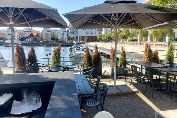 Indian Street Food & Co halal restaurant in Stockholm