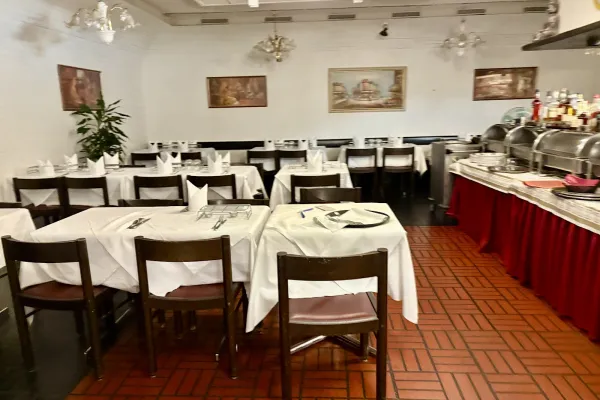 Indian Tandoori Palace halal restaurant in Basel