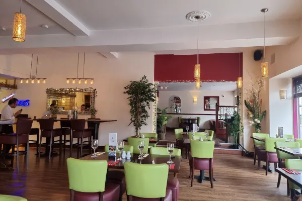 Istanbul Grill halal restaurant in Cheadle