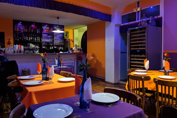 Kashmir lounge halal restaurant in La Seyne-sur-Mer
