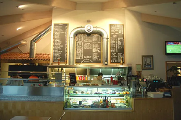 Kristorante Pizza/Restaurang halal restaurant in Vallentuna