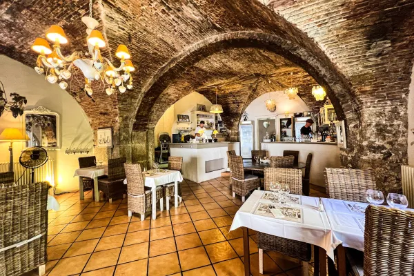 La Fleur de Lys halal restaurant in Grasse