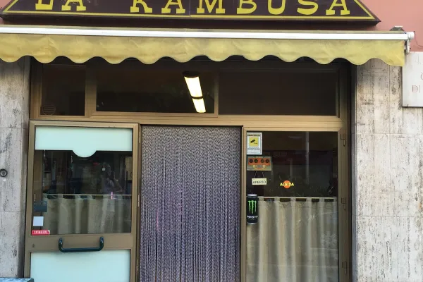 La Kambusa halal restaurant in Manfredonia