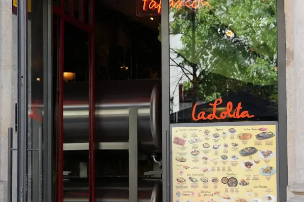 La Lolita Barcelona halal restaurant in Barcelona