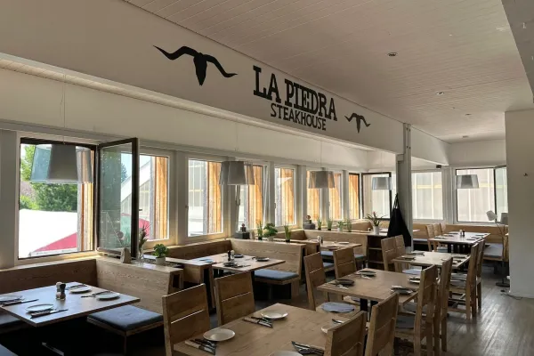 La Piedra Steakhouse Lauterach halal restaurant in Lauterach