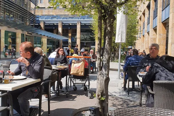 La Taverna halal restaurant in Zug