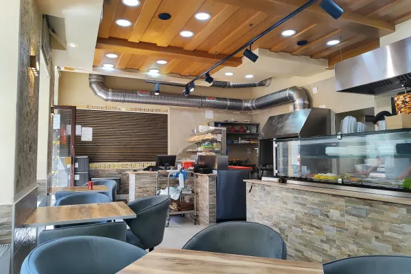 Laroche Restaurant - مطعم لاروش halal restaurant in Wien