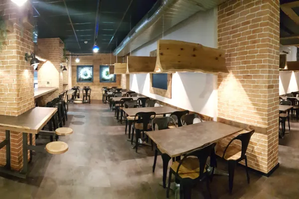 Le Bleu Lézard halal restaurant in Delémont