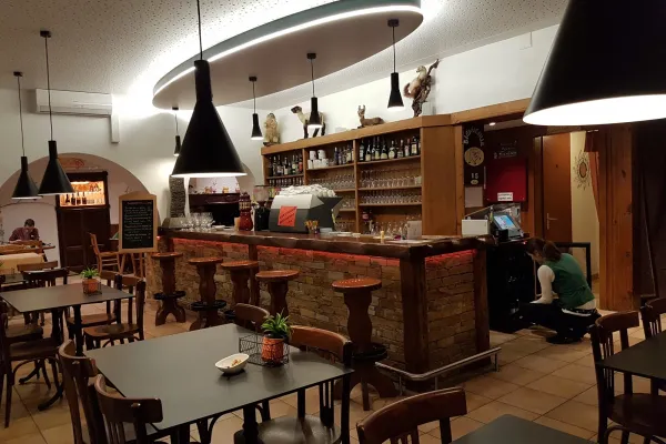 le Bourg-Ville halal restaurant in Martigny