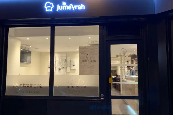 Le Jumeyrah halal restaurant in Paris